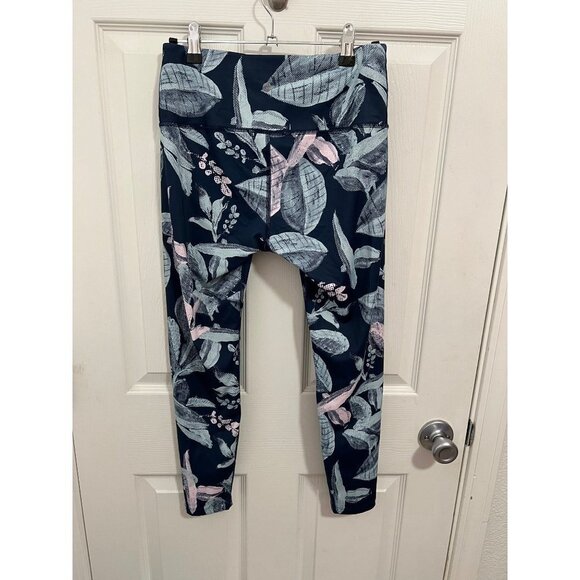 Apana Leggings Woman’s Size small - Picture 2 of 6